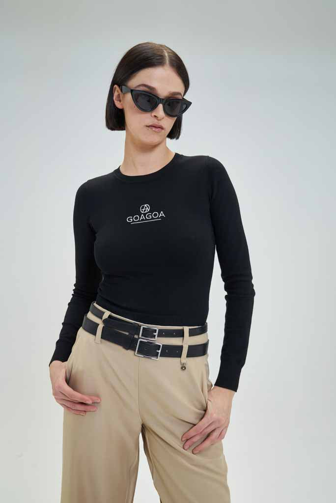 Top de Manga Comprida com Logo Bordado Goa Goa