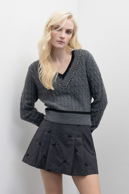 Camisola em Malha com Decote em V e Detalhe de Pedras Goa Goa